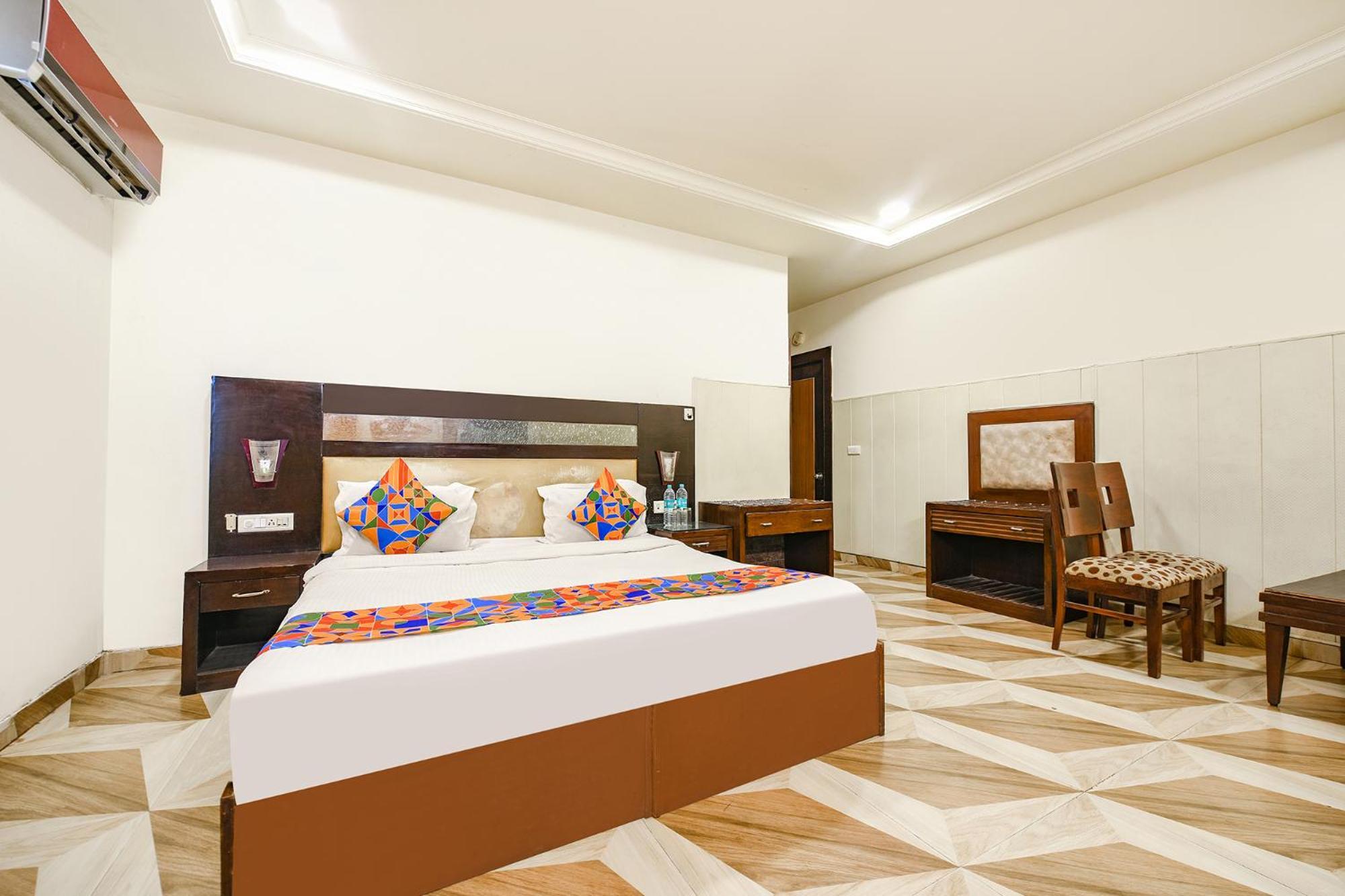 Fabhotel Grand Boutique Ню Делхи Екстериор снимка